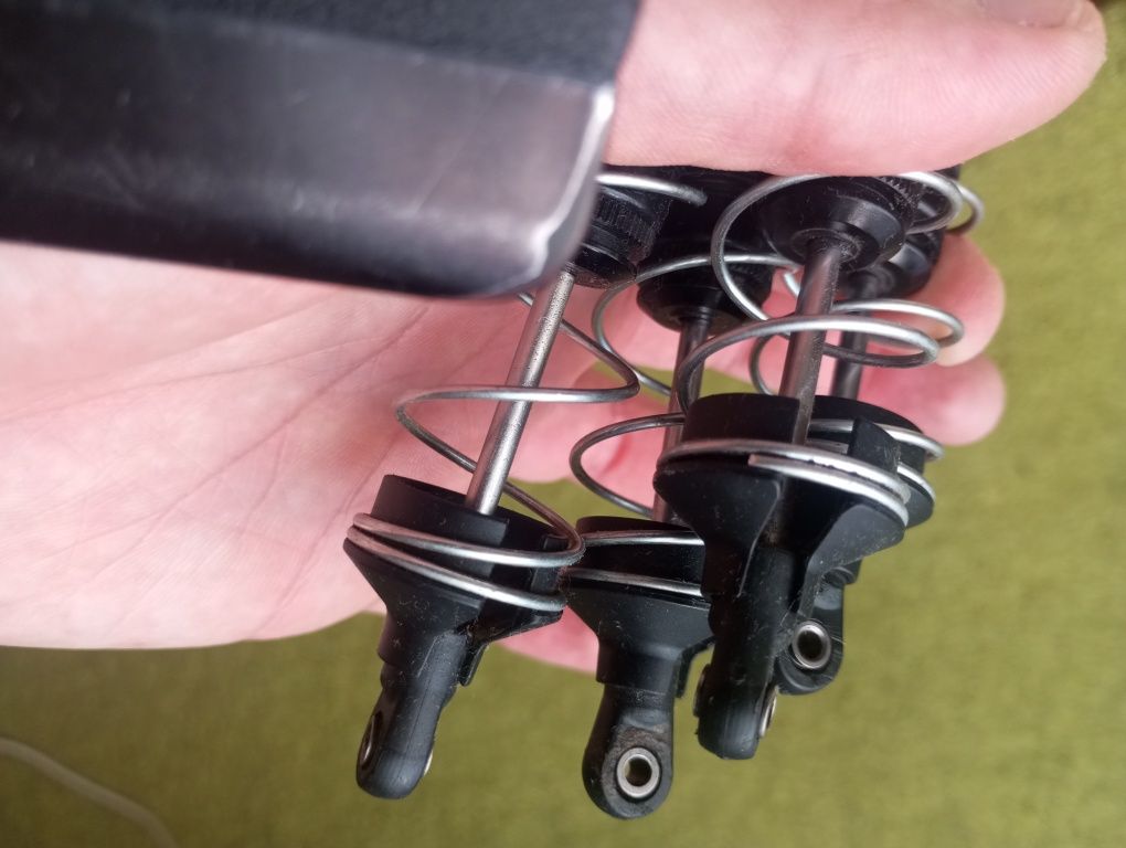 Vendo amortecedores xray 1/8 rc
