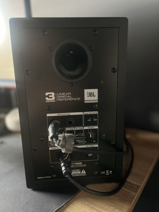 Monitory studyjne JBL LSR 305