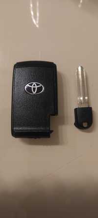 Obudowa kluczyka Toyota + grot Corolla Verso Avensis Yaris