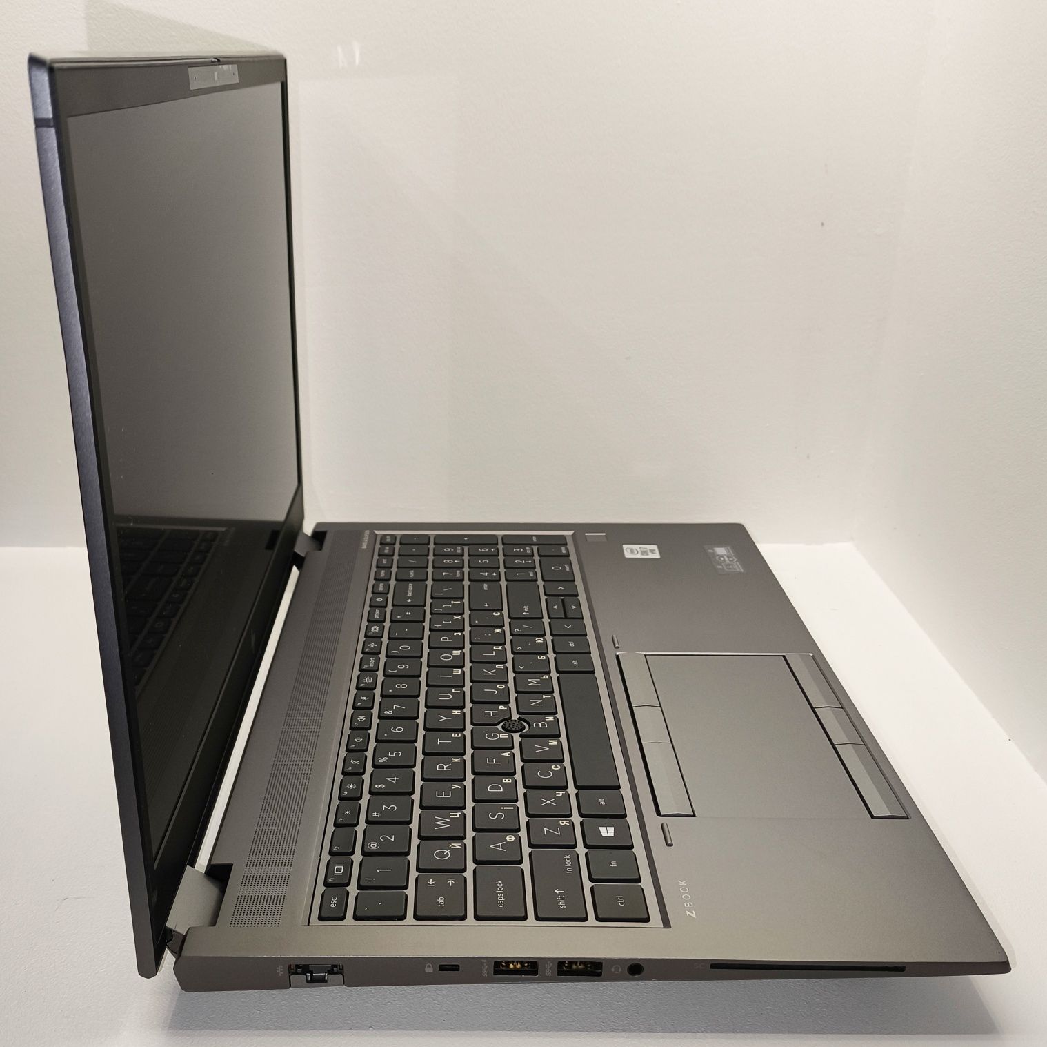 Графічна станція HP ZBook Fury 15 G7 /i7/32/512 Nvidia T2000 Max-Q 4Gb