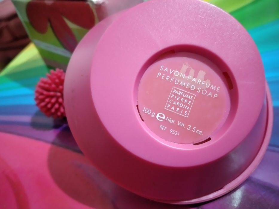 Sabonete perfumado selado Pierre Cardin Rose Cardin