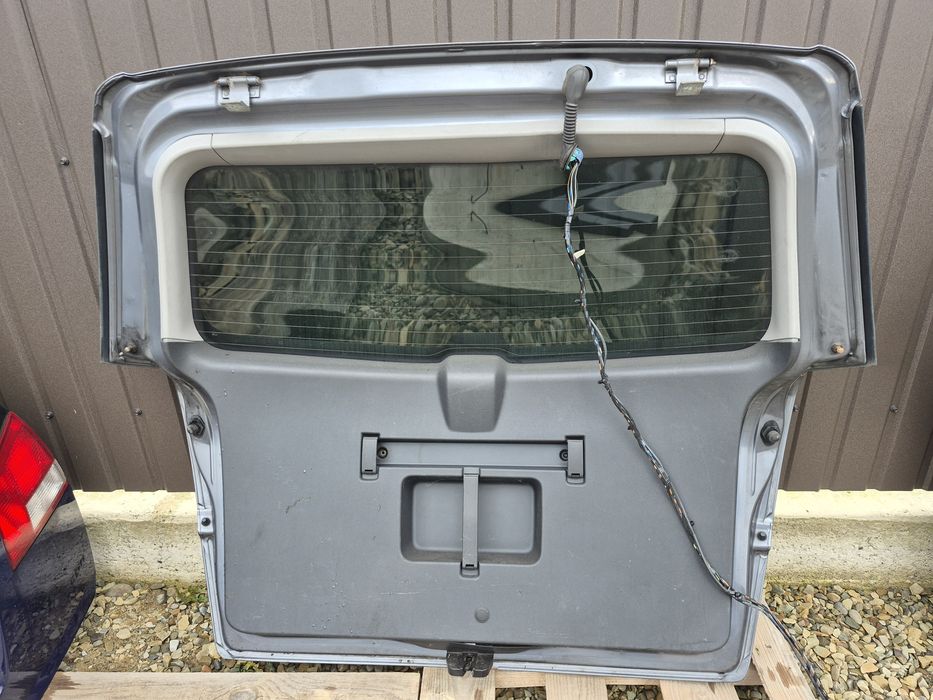 Кришка багажника, багажник, ляда Опель Астра H, Зафіра Б