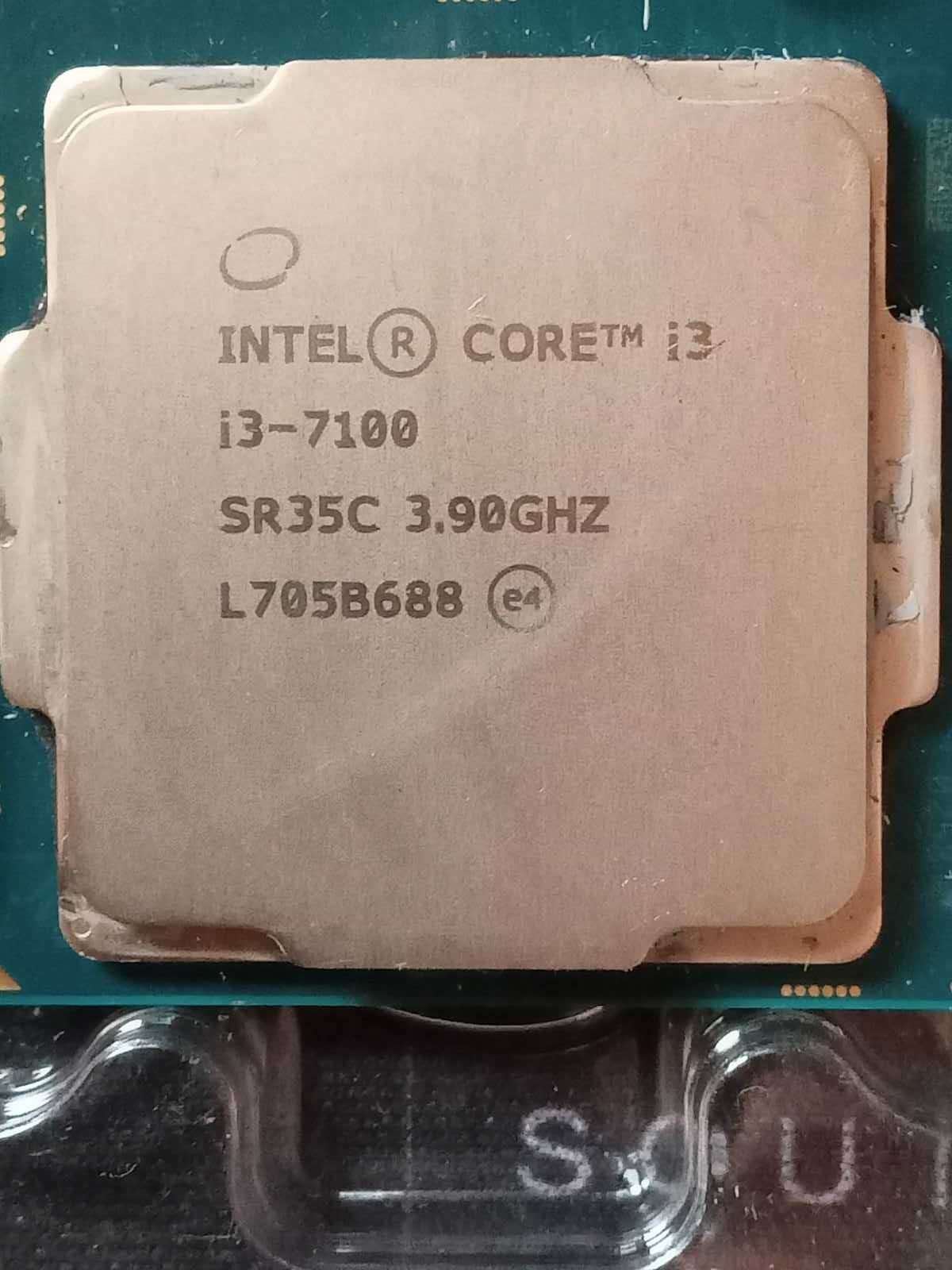 Процессор CORE I3 7100 с родным кулером