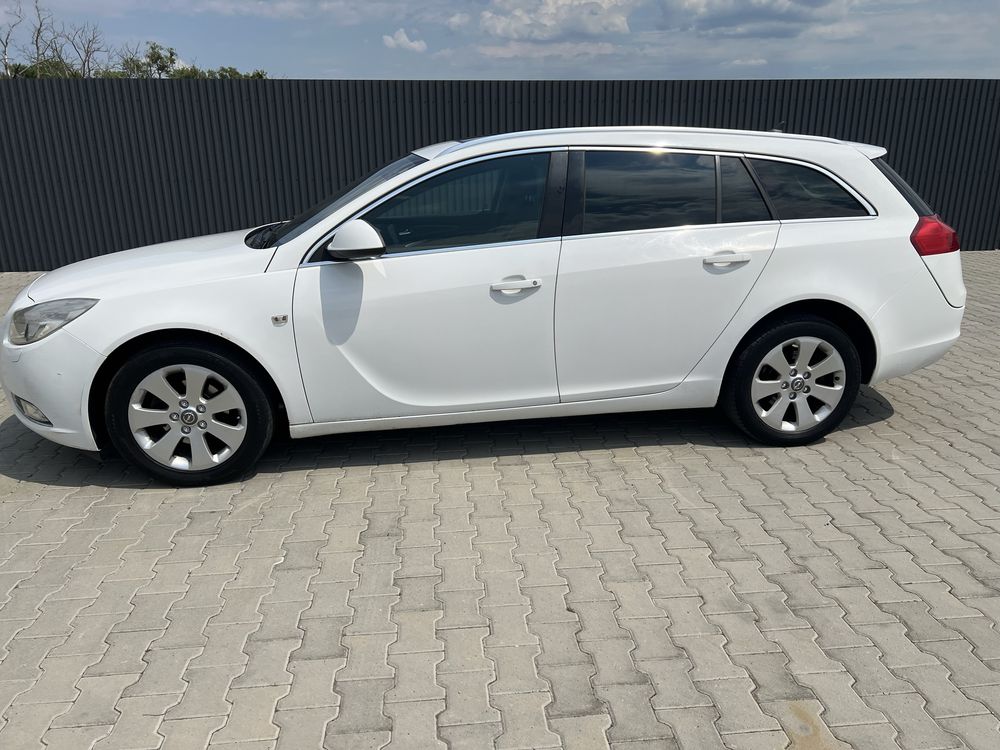 Продам Opel Insignia