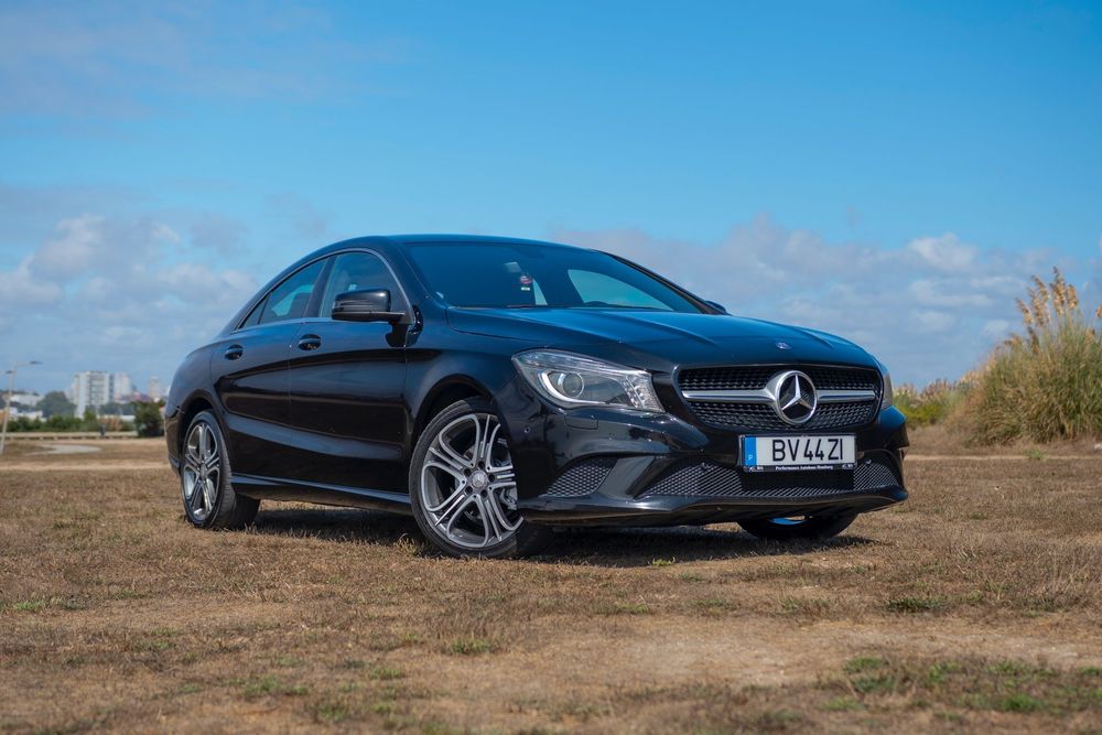 Mercedes-Benz CLA 220