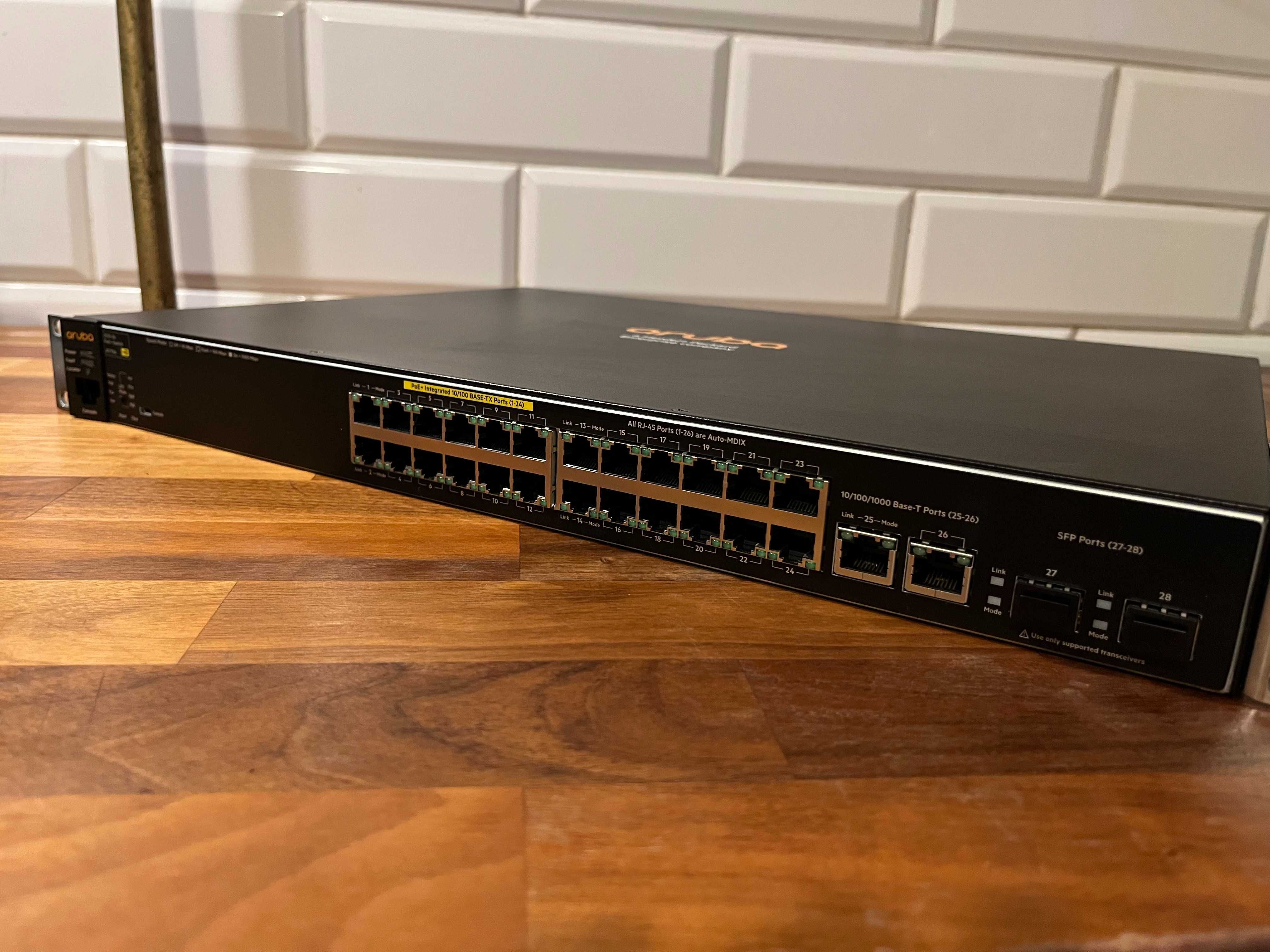 HP Aruba 2530 J9779A 2530-24 POE + Switch