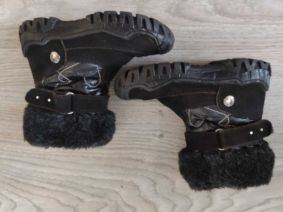 Kozaki dziewczęce firmy Bartek rozm. 24