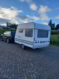 Caravana pluma 300