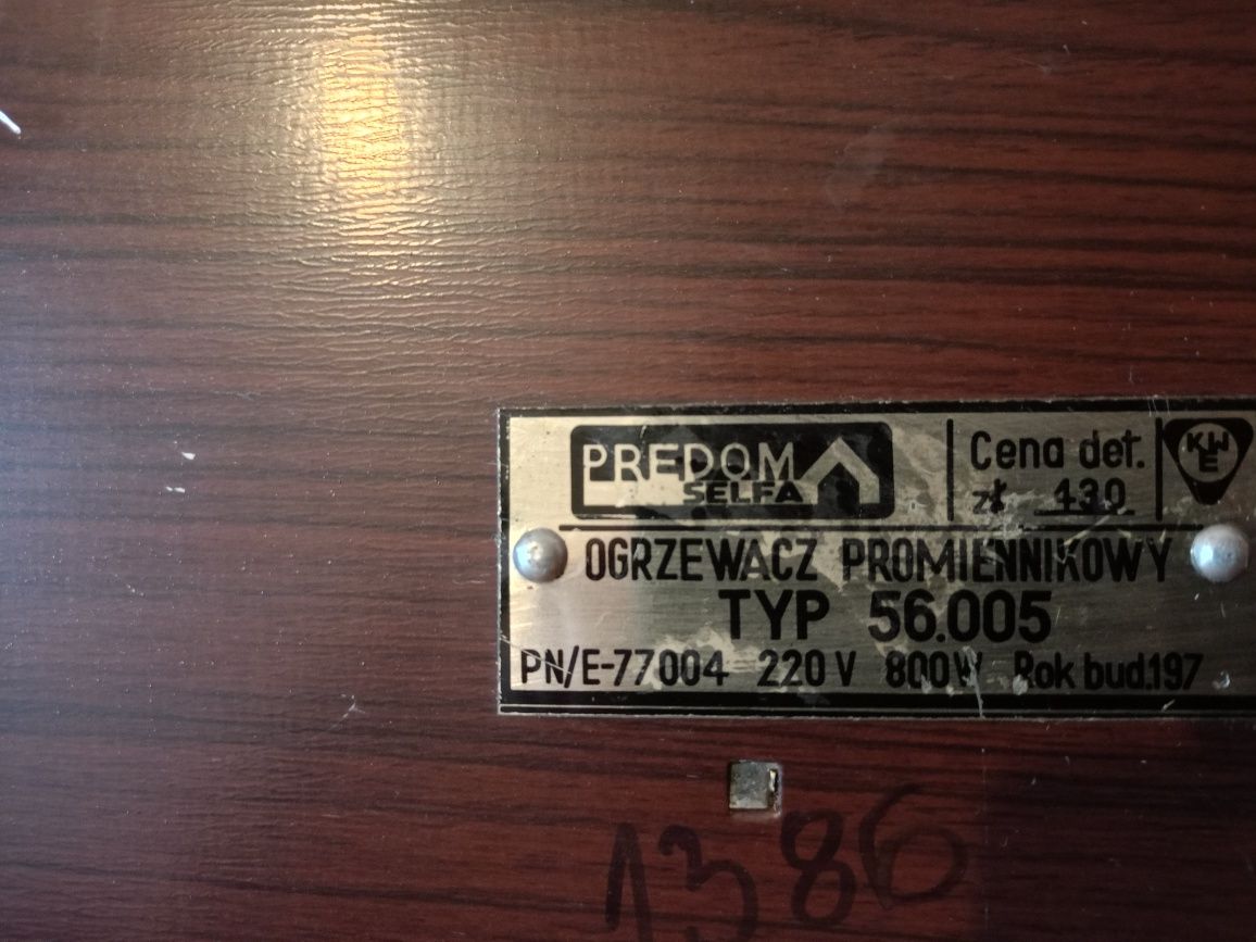 Ogrzewacz promiennikowy