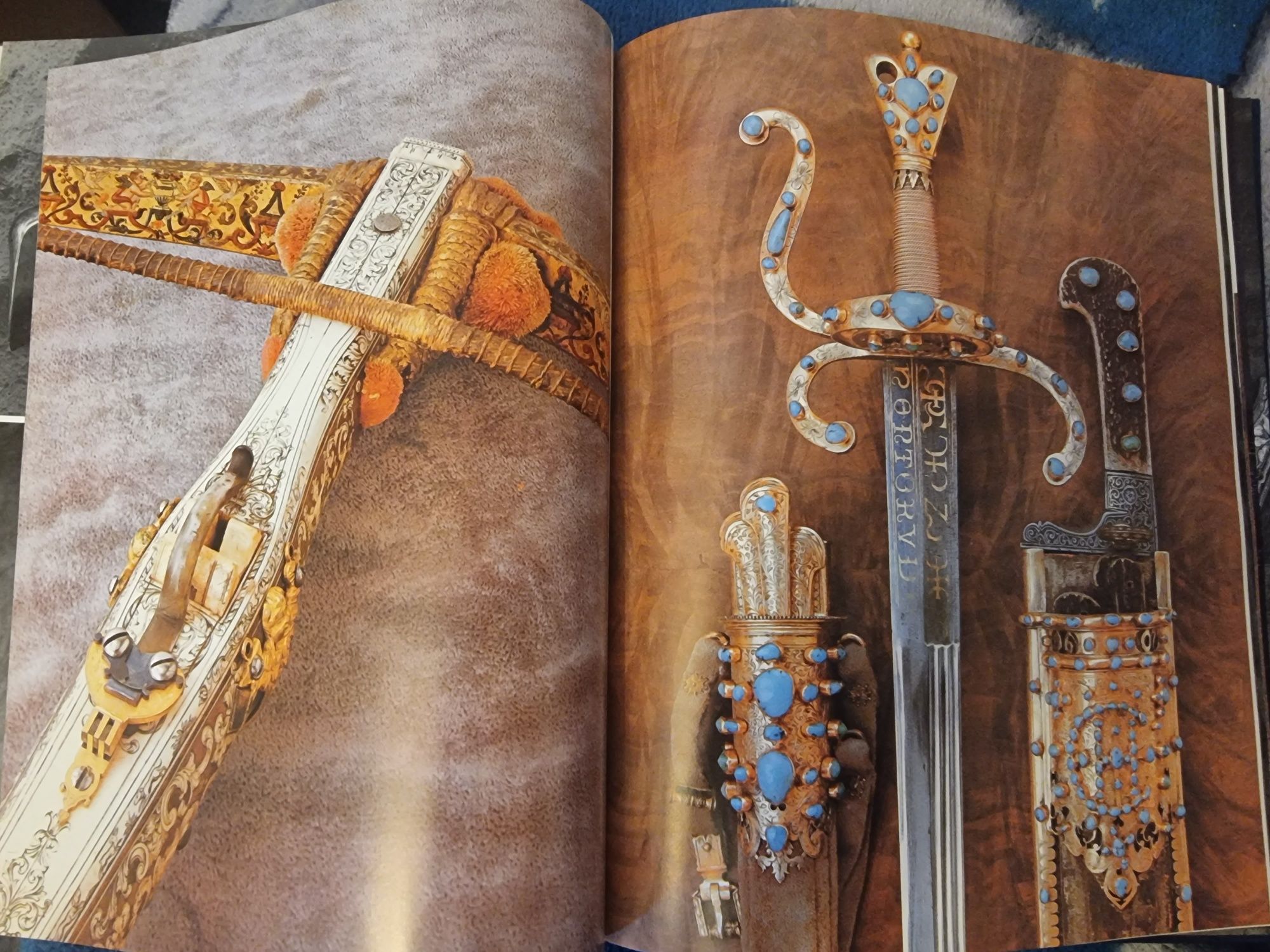 Katalog broń ceremonialna  miecze,szable,sztylety i inne  Prunkwaffen