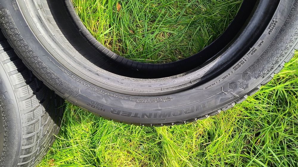 Opony Zimowe Falken Eurowinter HS 02 PRO 235/50 R18