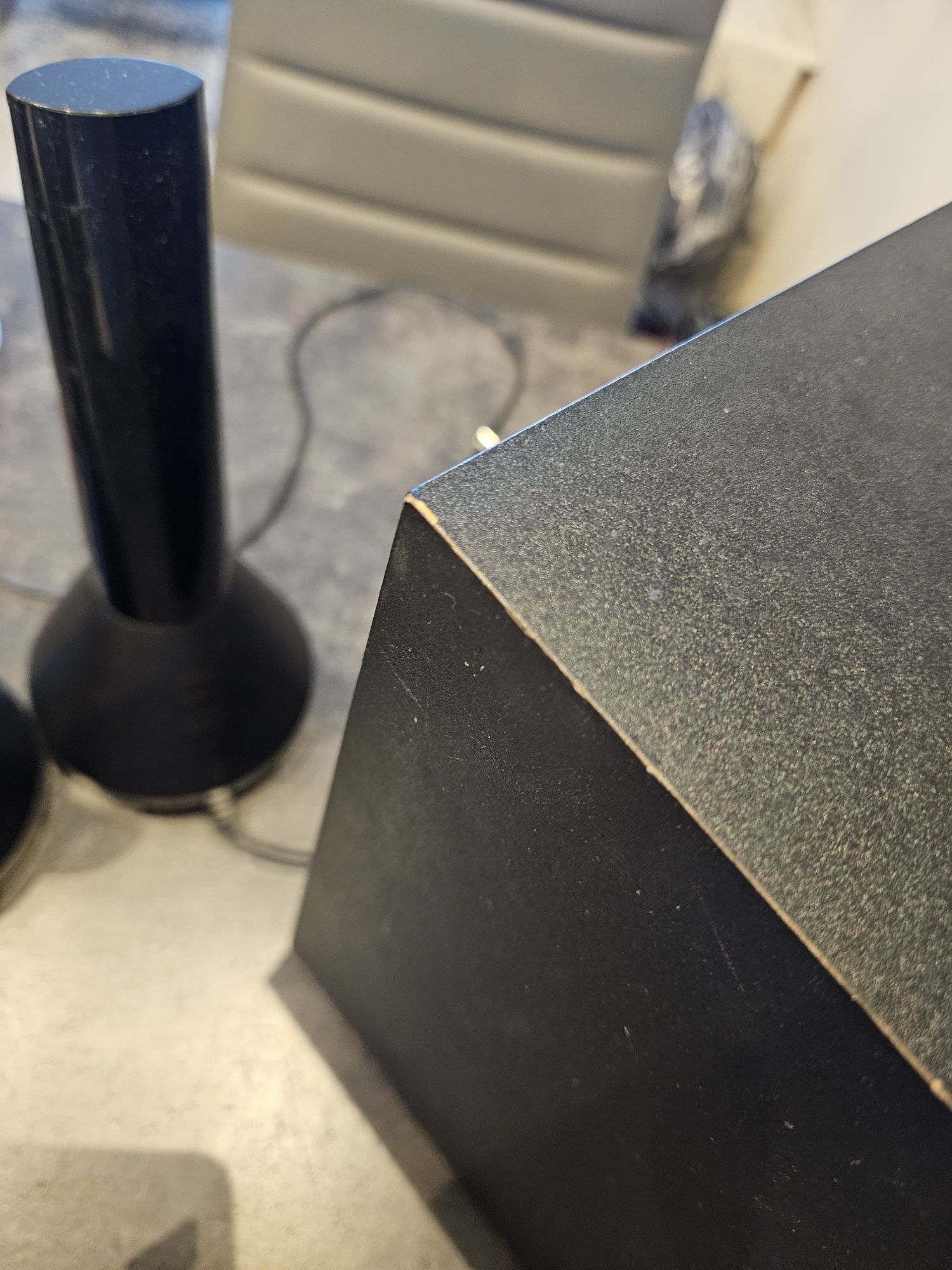 ALTEC LANSING VS4621 zestaw głośników z subwooferem