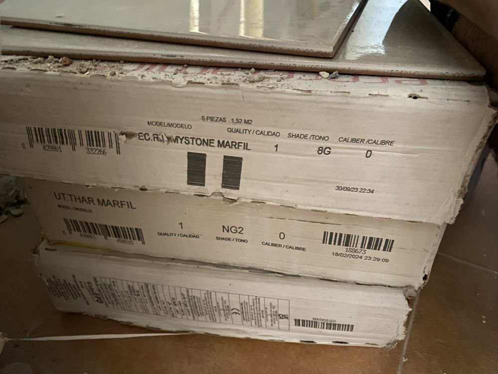 Uma caixa revestimento ceramico Ecoceramic Mystone Marfil 60x31,6