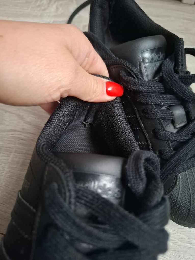 Adidas superstar 35 1/2