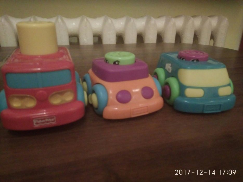 Sprzedam interaktywny zestaw auta fisher price