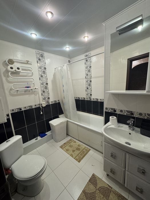 Продам 3х комнатную квартиру в районе жд вокзала