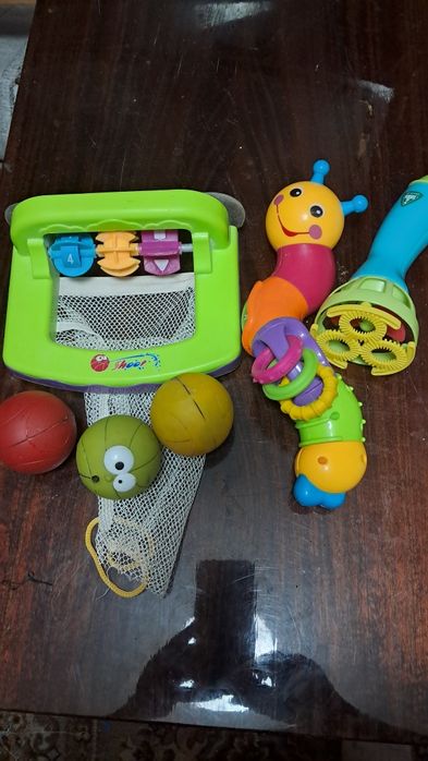 Дитячі іграшки. Мильні бульбашки,баскетбол ,гусеничка