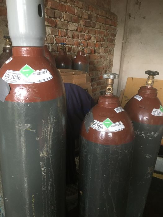 Butle do napełnienia helem