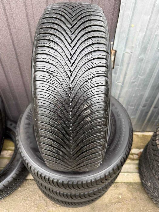 Шини Б/У 215/65 R16 Michelin