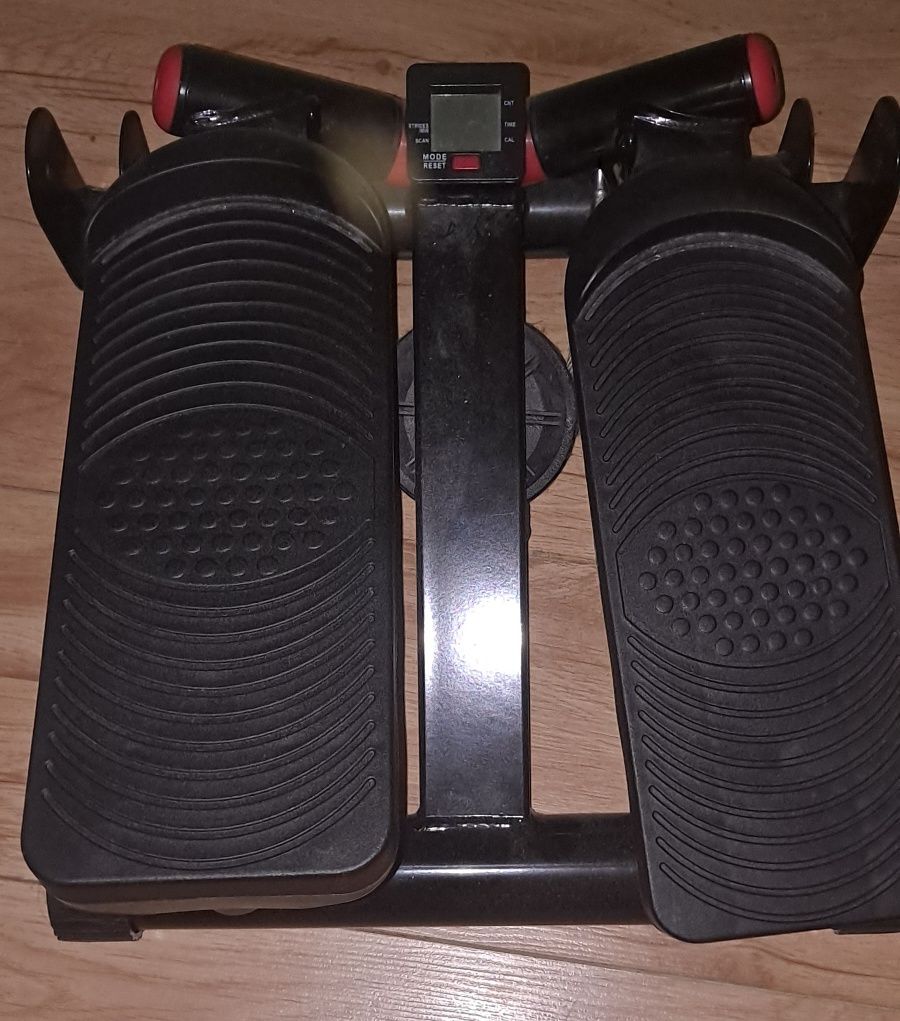 Stepper skrętny HS-045S