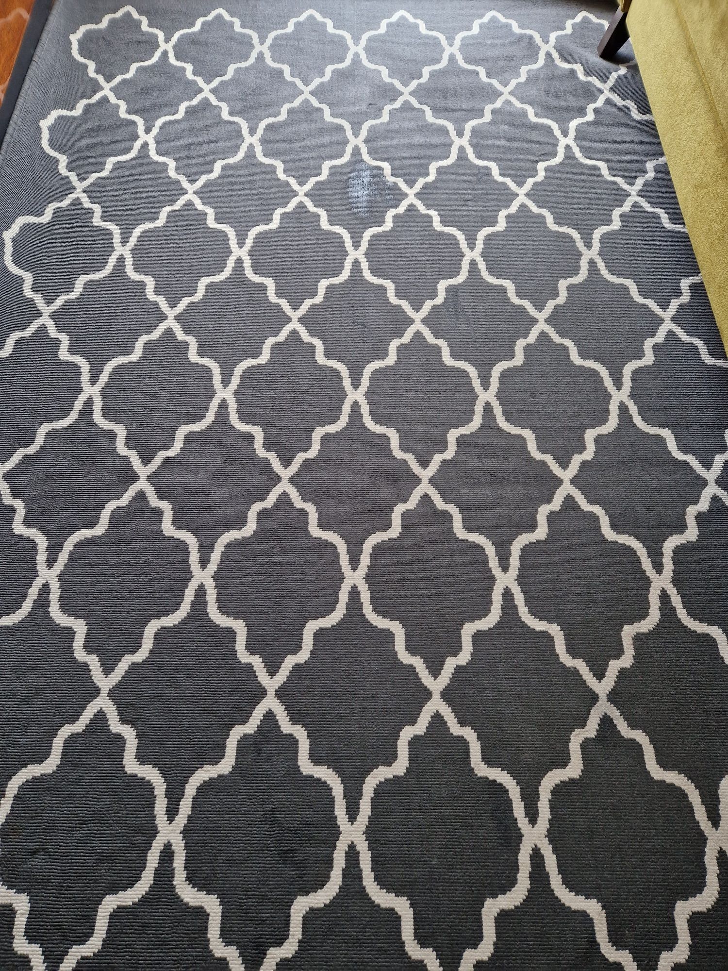 Dywan Ikea Hovslund marokańska koniczyna szary 160x230 cm