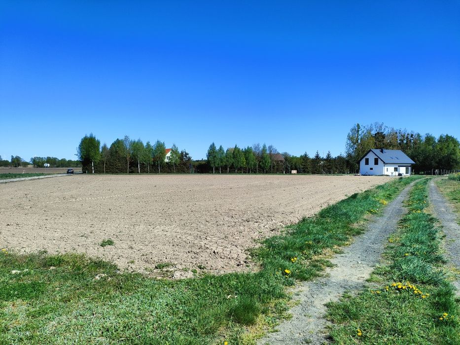 Sprzedam działkę budowlaną