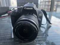 Canon EOS 2000D + karta 16 GB + torba