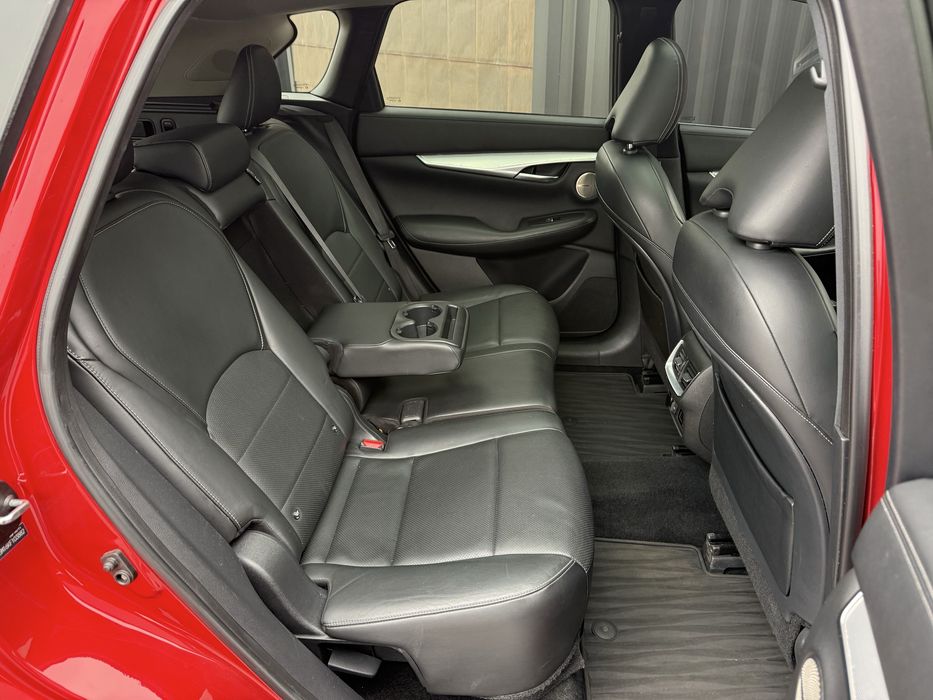 INFINITI QX50, 2018року, 2.0 бензин, передній привід, автомат, 132т.км