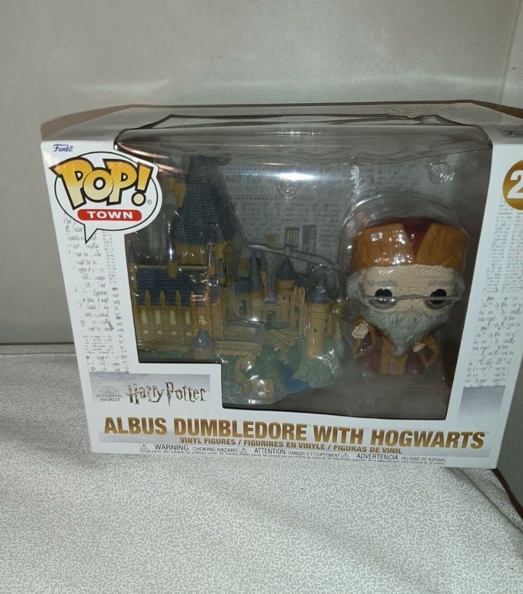 Harry Potter Town: Dumbledore com Hogwarts 27 Funko Pop Town