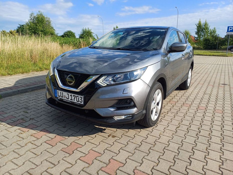 Nissan Qashqai Lift Benzyna Automat Tekna Led Bezwypadkowy Stan Bardzo Dobry