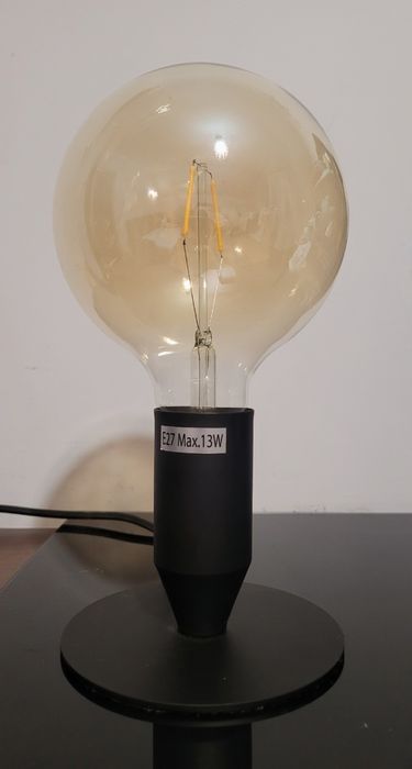 Lampka stojąca Jysk