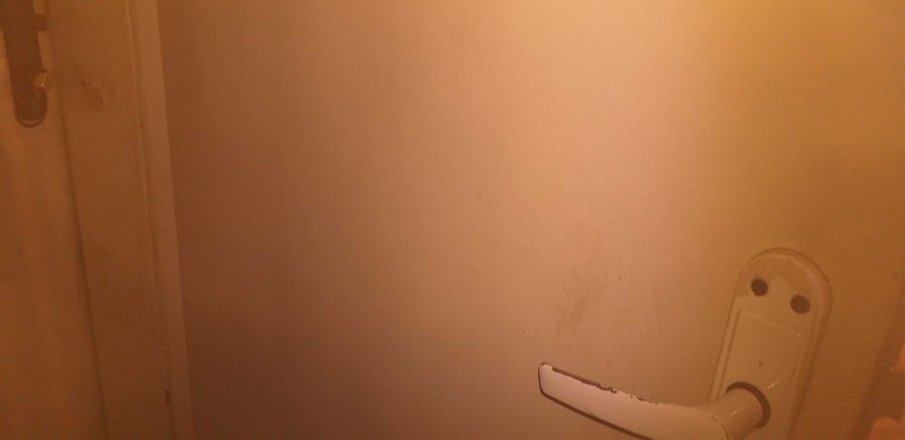 Двері вхідні   як доповнення до металевих