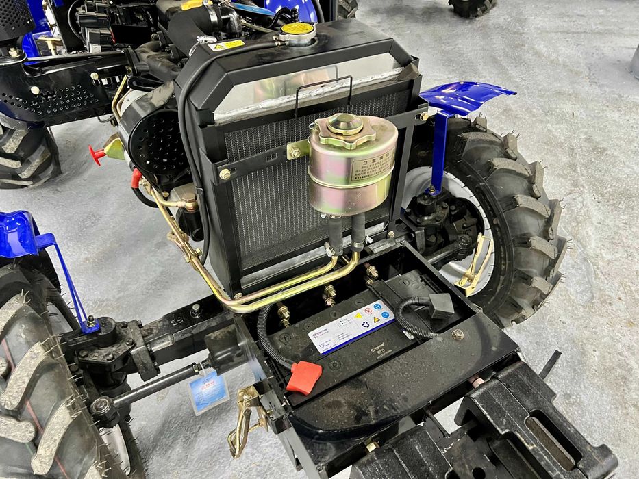 Мінітрактор ФОРТЕ RD 244 Lux ОРІОН БУЛАТ ХТ Рівна Підлога Бокова КПП