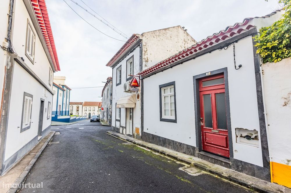 Moradia T1 no centro de Vila Franca do Campo