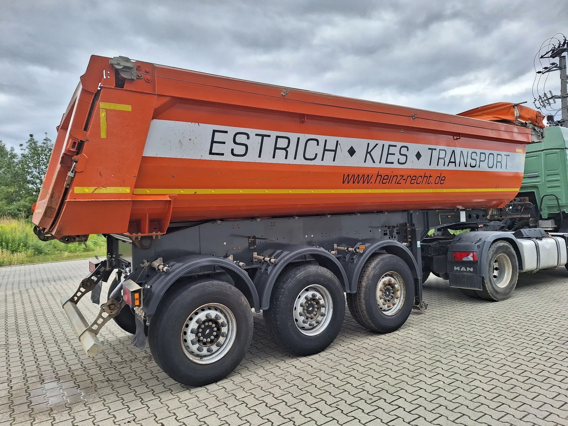 Schmitz Cargobull Ski  Stałówka hardox el.plandeka oś podnoszona