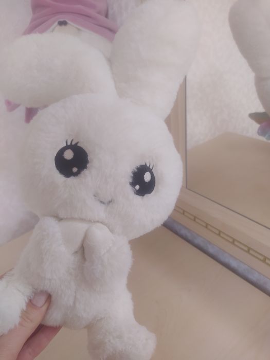 Білий зайчик з крильцями Копиця