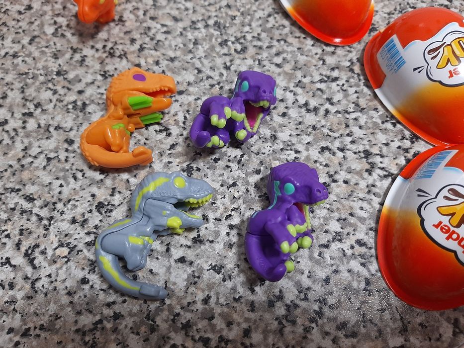 Kinder funko e outros