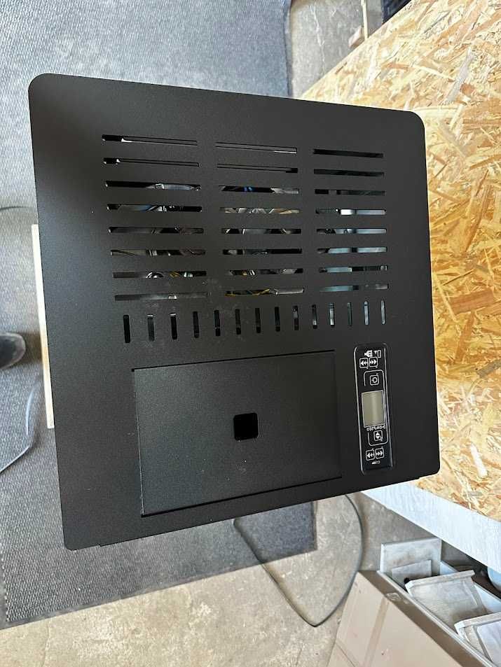 Piecyk na pellet Eva Calor Giusy 15 kW z DGP do trzech pomieszczeń