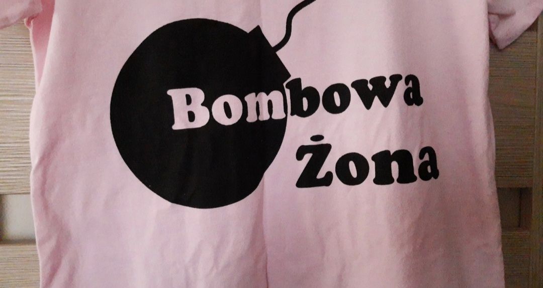 Nowy różowy t-shirt Bombowa ŻONA r.42.