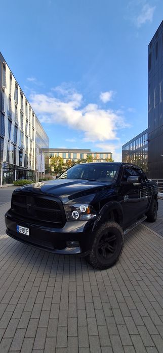 Dodge RAM 5,7 Hemi LPG Lift Kamera Xenon  wydech MagnaFlow