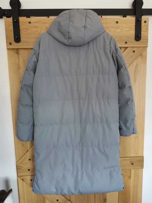 Jak nowy szary pikowany długi płaszcz, zimowy, rozm.M/L/XL