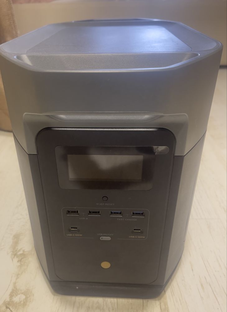 Поодам зарядну станцію EcoFlow DELTA Max 1600