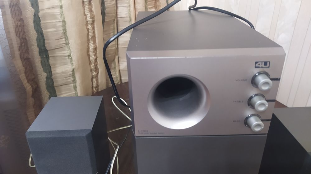 Колонки для компьютера F D