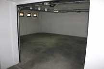 Garagem Interior para 2 carros em Massamá