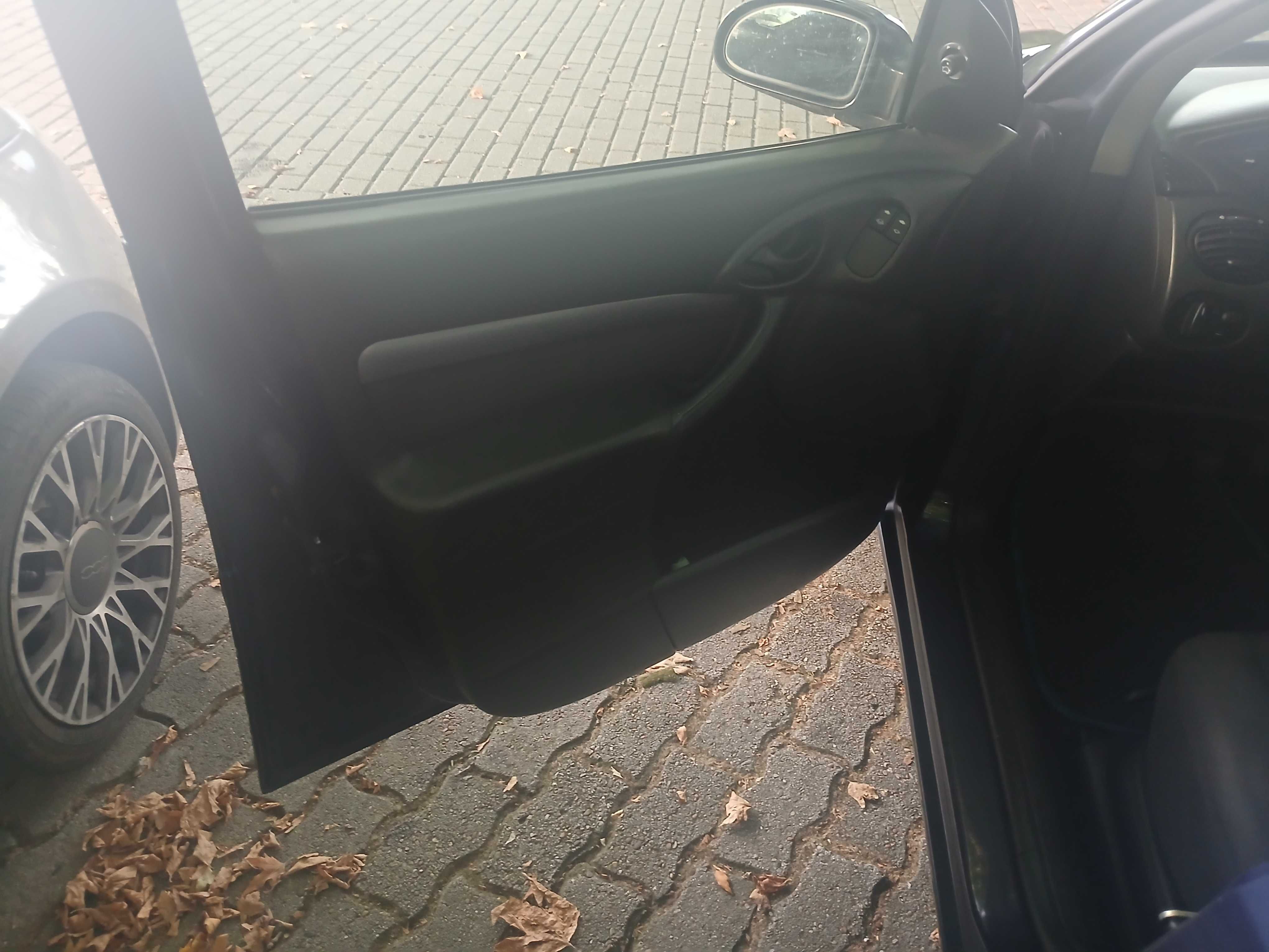 Ford focos 1.8 tddi com todos os extras 5 portas