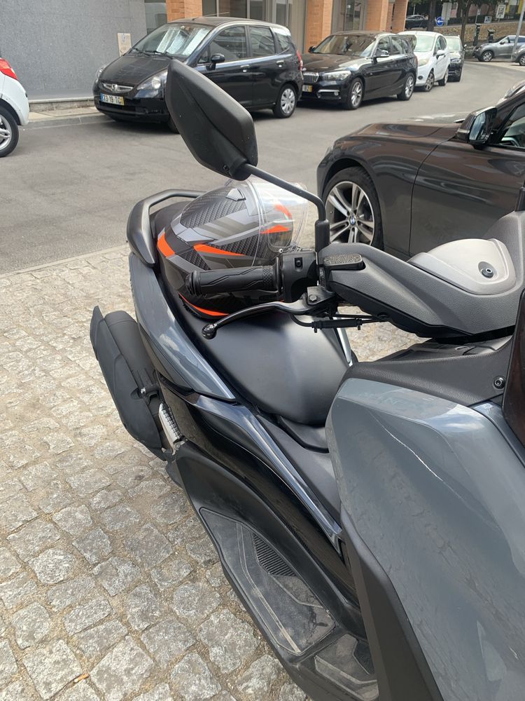 Scotter nmax 125