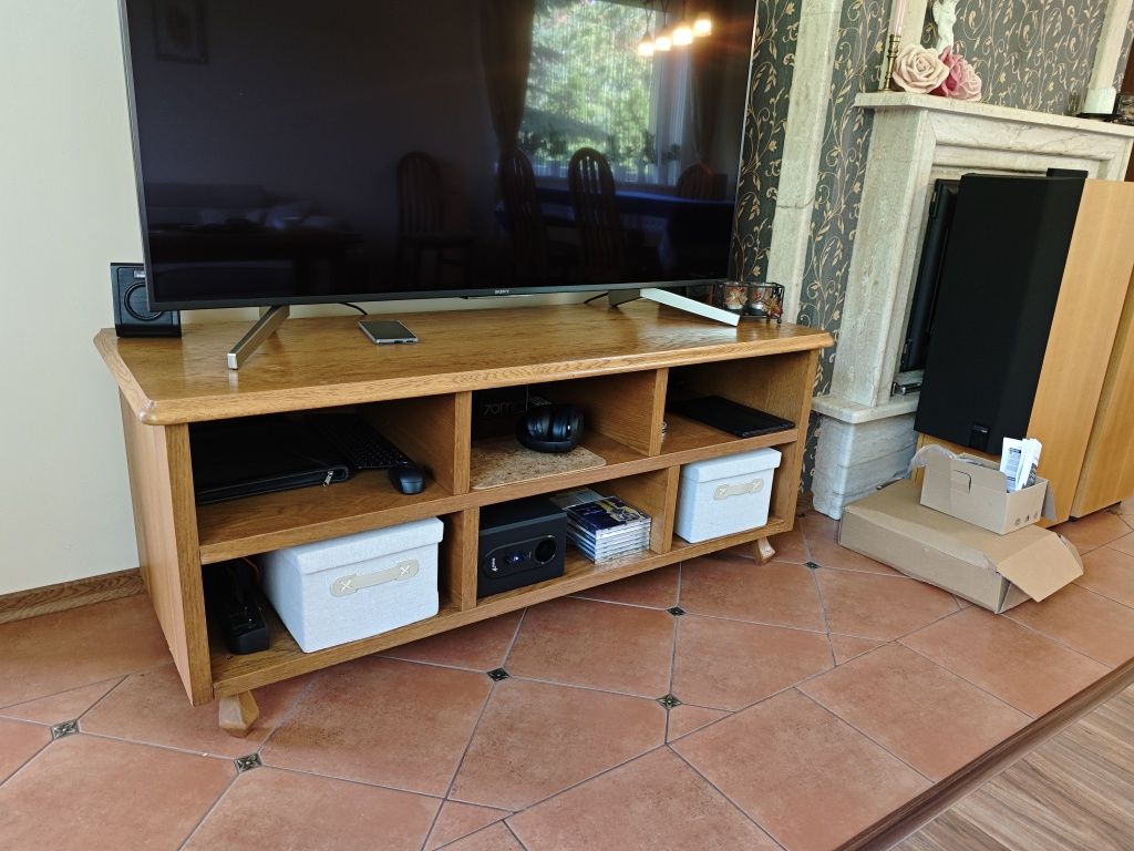 Stolik RTV 135x50x55wys debowy