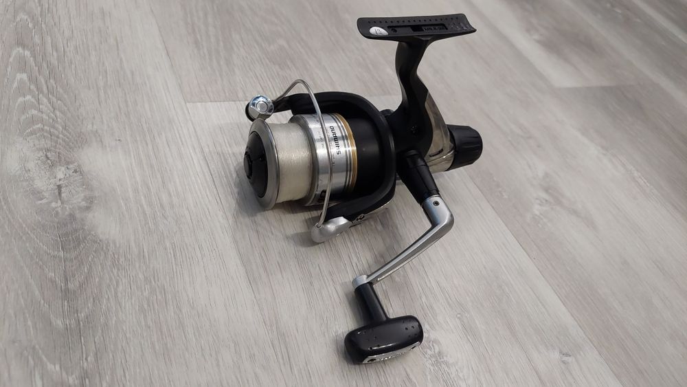 Kołowrotek Shimano Alivio 4000RB