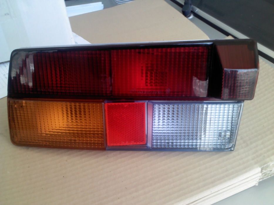 Farolim traseiro Skoda