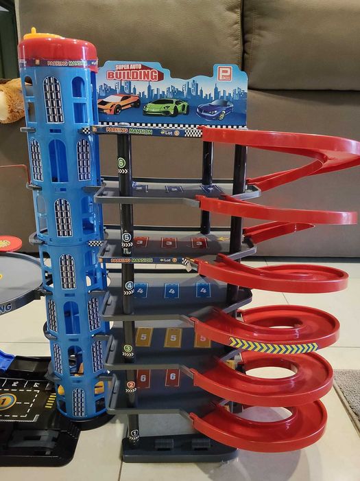 Vendo Mega Garagem Zoko